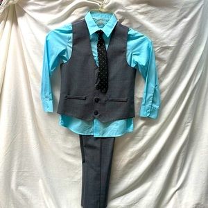 Wonder nation 4 piece matching suit boys sz 7